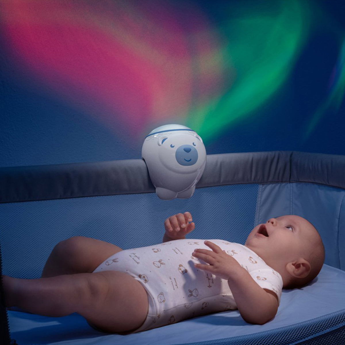 מקרן צ'יקו דב קוטב כחול | Chicco Polar Bear Projector Light Blue