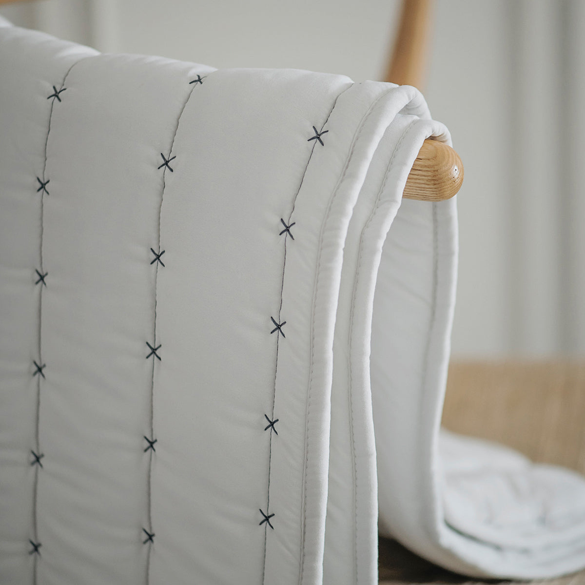 שמיכת קווילט לתינוק נינו אבן | Nino