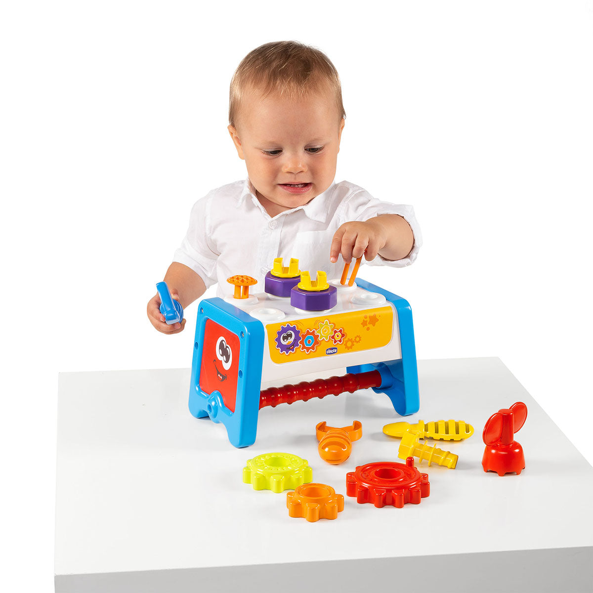 שולחן עבודה צ'יקו צבעוני | Chicco 2 in 1 Gear and Workbench Colorful