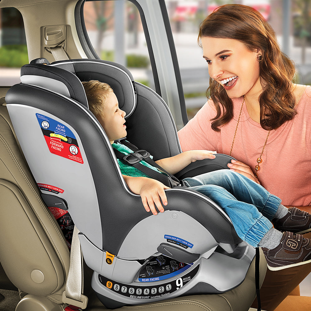 כיסא בטיחות צ'יקו נקסטפיט זיפ שחור/אפור | Chicco NextFit Zip Carbon