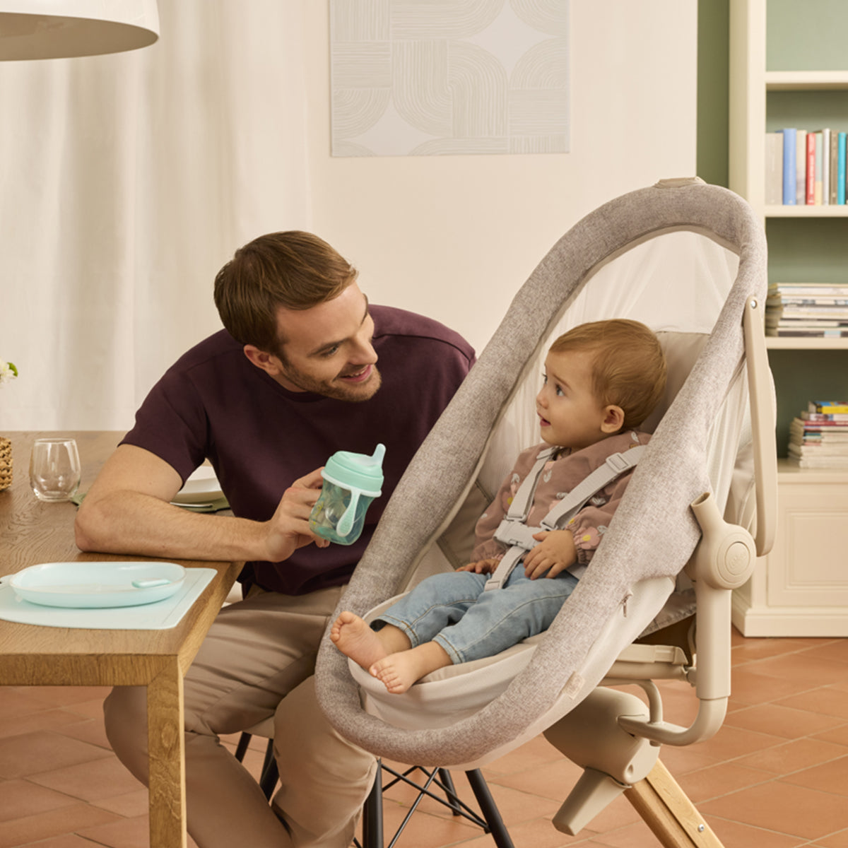עריסה צ'יקו בייבי האג ארמוניה שמנת פנינה | Chicco Baby Hug Armonia Motherpearl