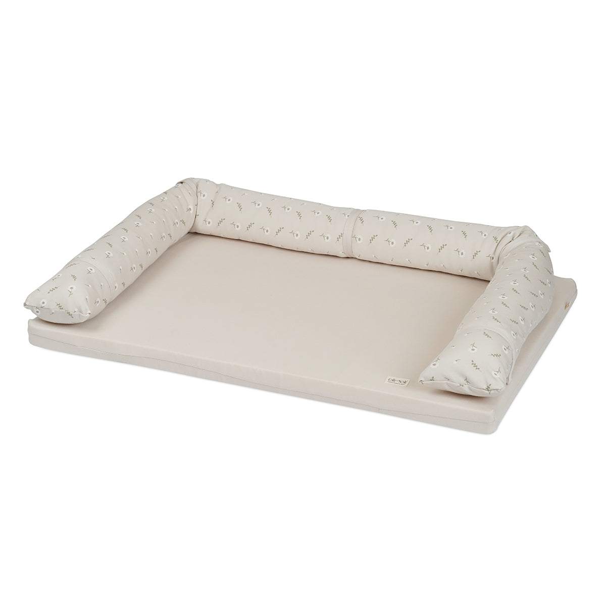משטח החתלה אולימולי ליין פריחה לבנה | Olimoli White Blossom Changing Mat 85X55 cm