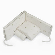 סט מצעים לעריסה אולימולי ליין ארטישוק | Olimoli Artichoke Baby Crib Set