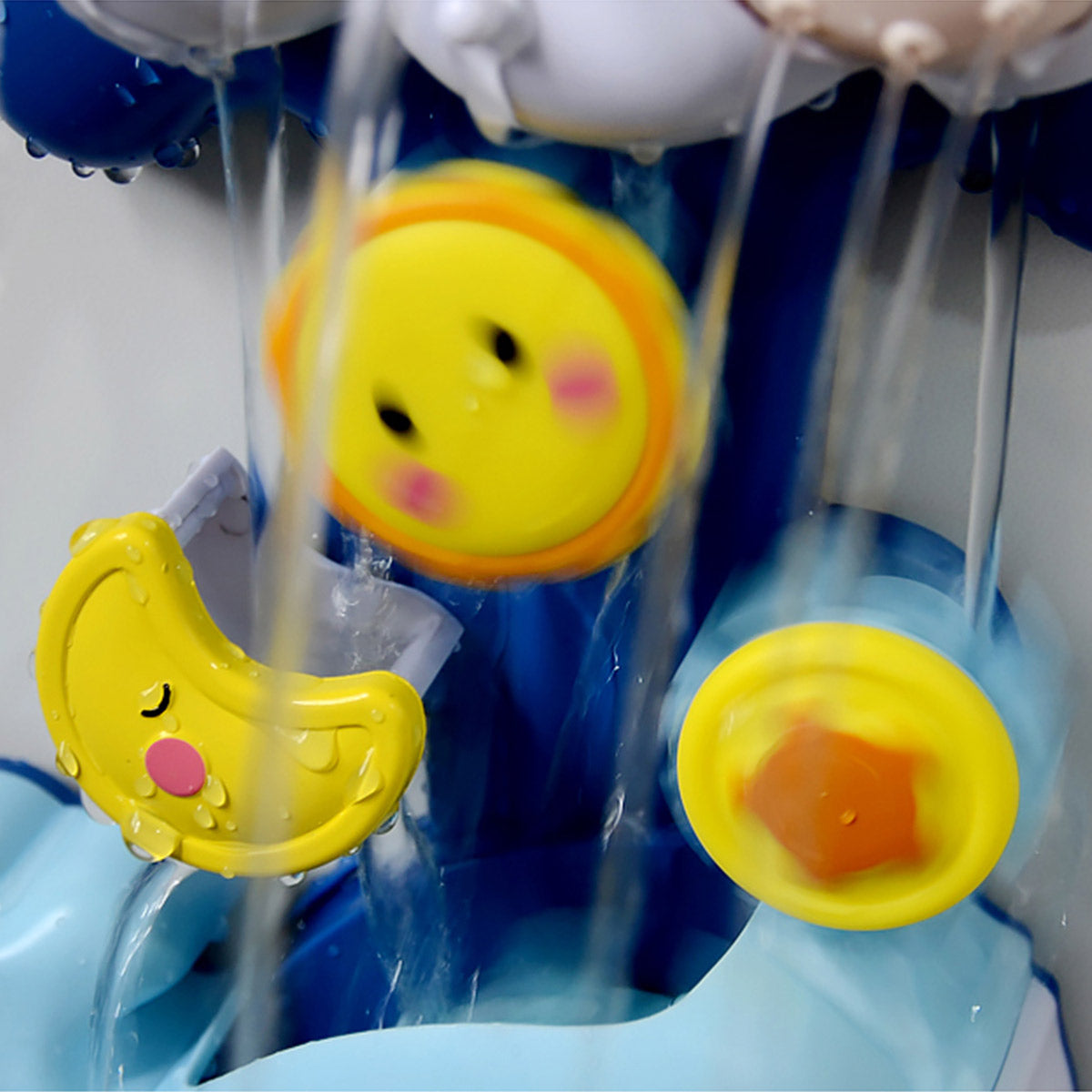 לויתן מתיז מים אינג בייבי | Ing Baby Water Spraying Whales