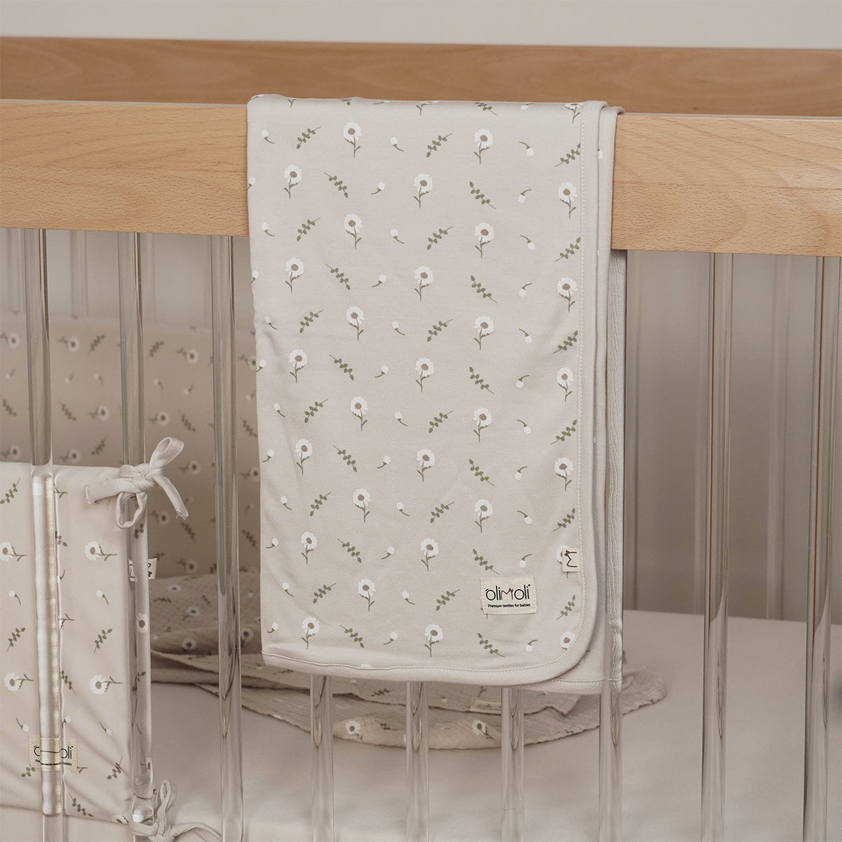 שמיכת קיץ L אולימולי ליין פריחה לבנה | Olimoli White Blossom Summer Blanket 115X85 cm