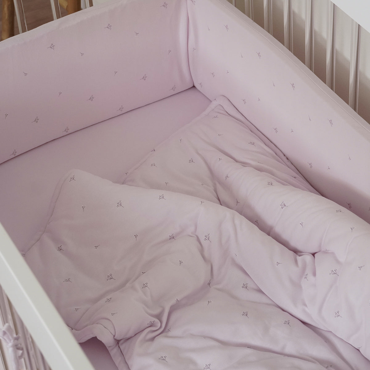 שמיכת מילוי L אולימולי ליין הרמוניית לילך | Olimoli Lilac Harmony filled Blanket 115X85 cm