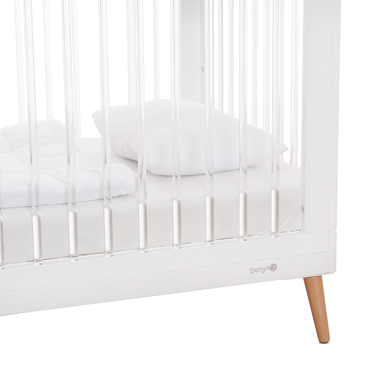 מיטת תינוק דייניז אמנדה 130X70 ס"מ לבן/אקריל | Dainy's Amanda™ Baby Bed White/acrylic