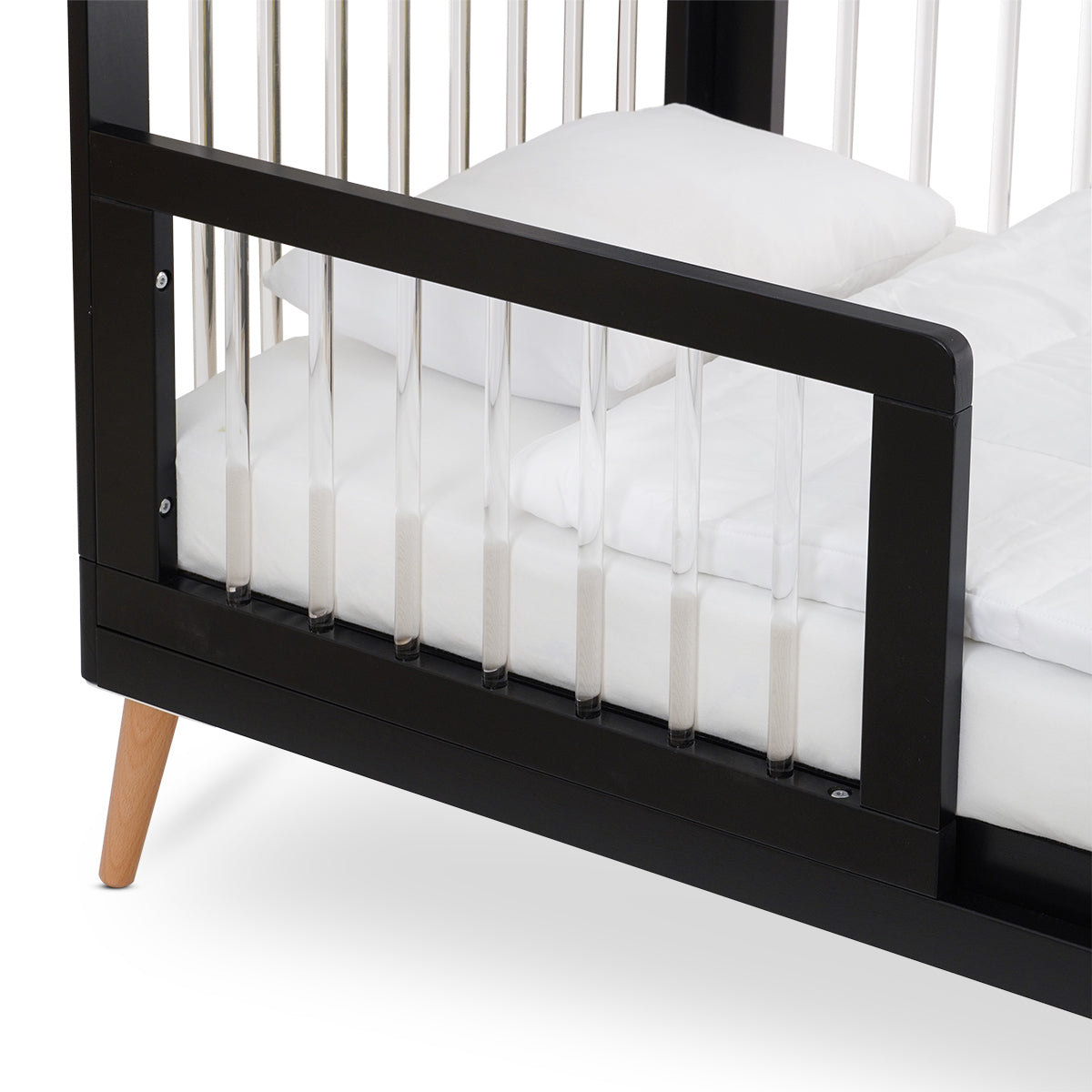מגן למיטת תינוק דייניז אמנדה שחור/אקריל | Dainy's Bed Rail Amanda Black/Acrylic