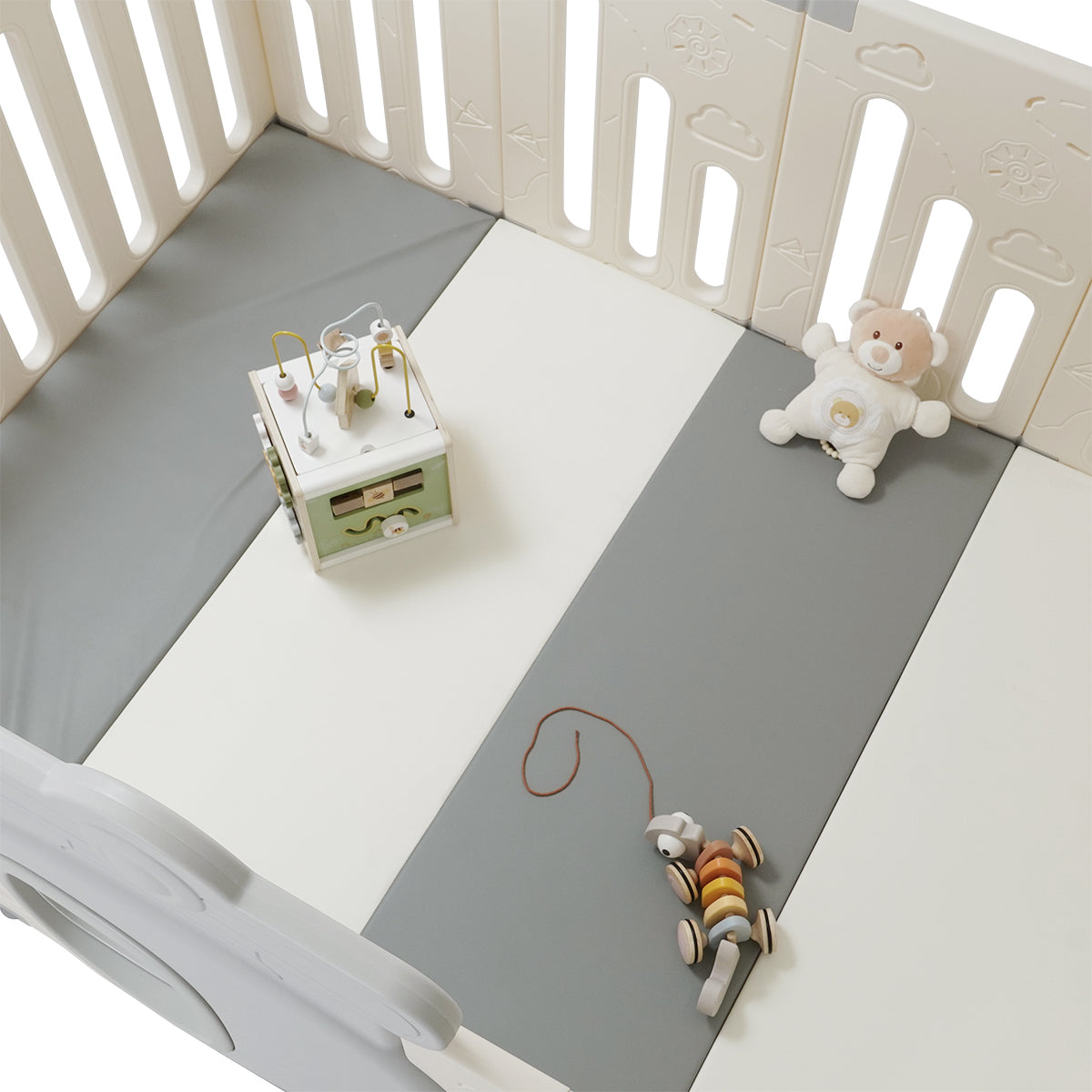 משטח פעילות מתקפל טוויגי לבן/אפור  | Twigy Lay & Play White/Grey