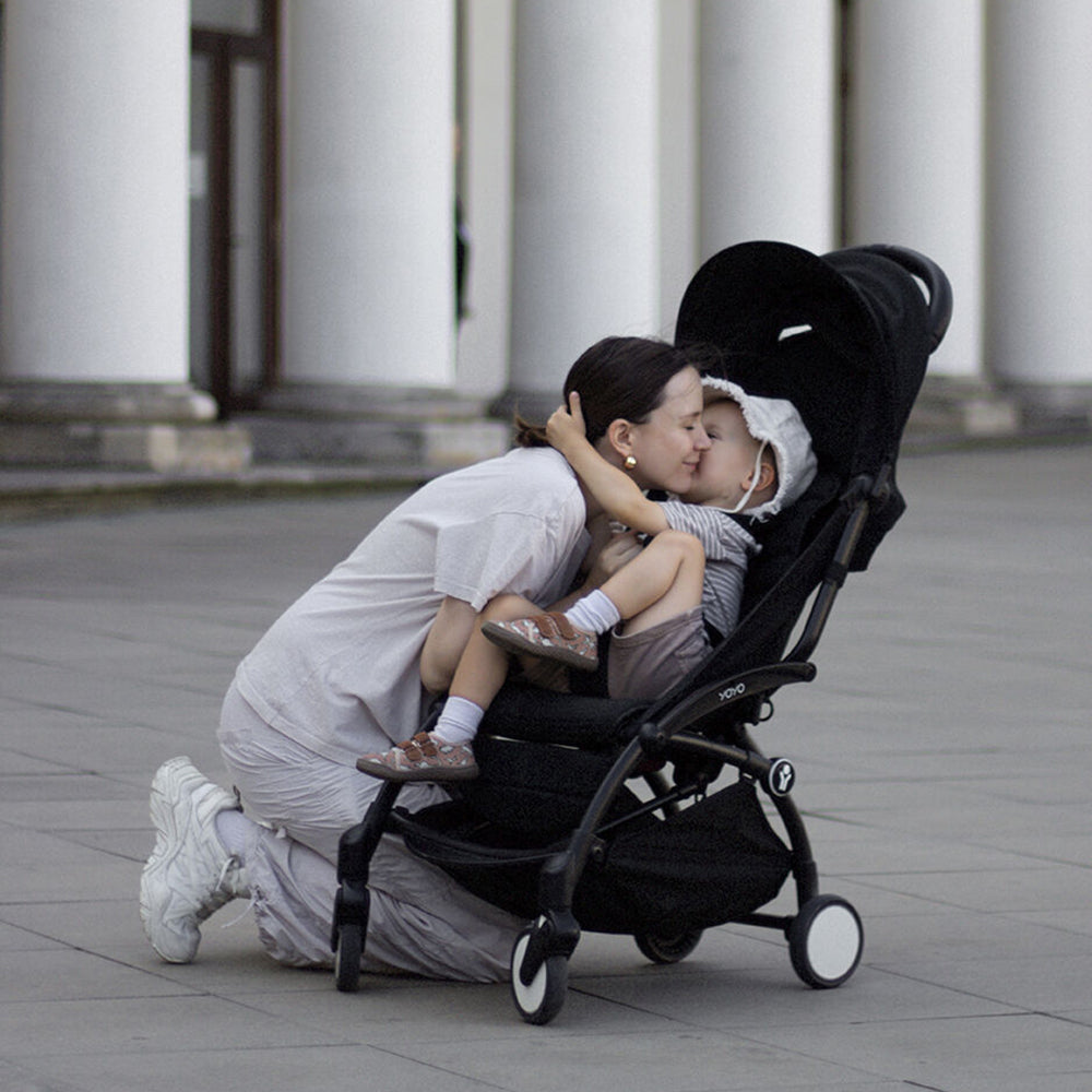 עגלת טיולון שחור YOYO³ סטוקי | Stokke Black