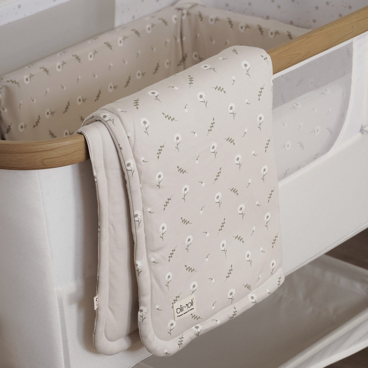 סט מצעים לעריסה אולימולי ליין פריחה לבנה | Olimoli White Blossom Baby Crib Set