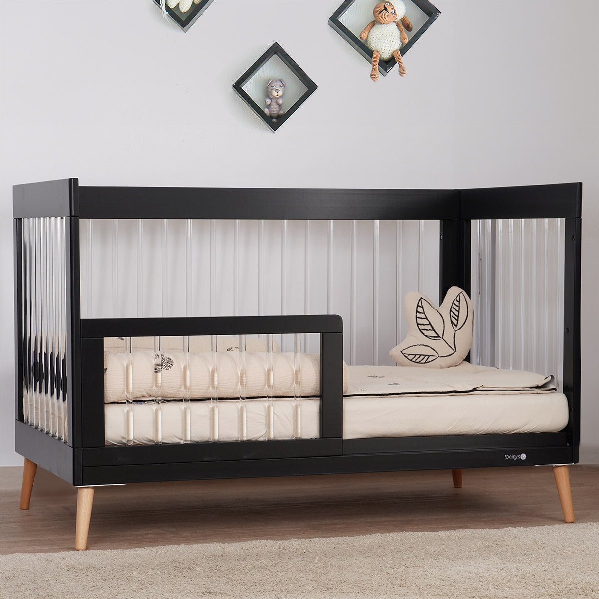 מגן למיטת תינוק דייניז אמנדה שחור/אקריל | Dainy's Bed Rail Amanda Black/Acrylic