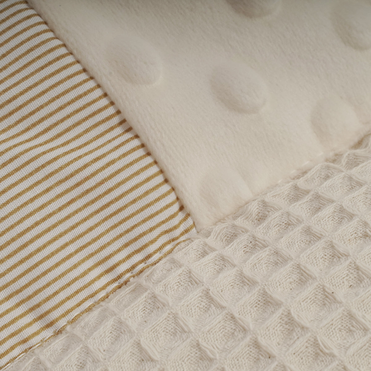 שמיכת פעילות כבשים אולימולי | Olimoli Quilt Sheeps