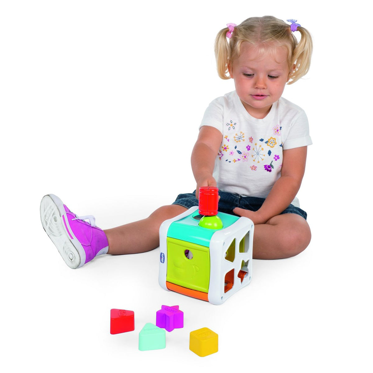 קוביית משחק 2 ב- 1 צ'יקו | Chicco Toy 2IN1 Sort And Beat Cube