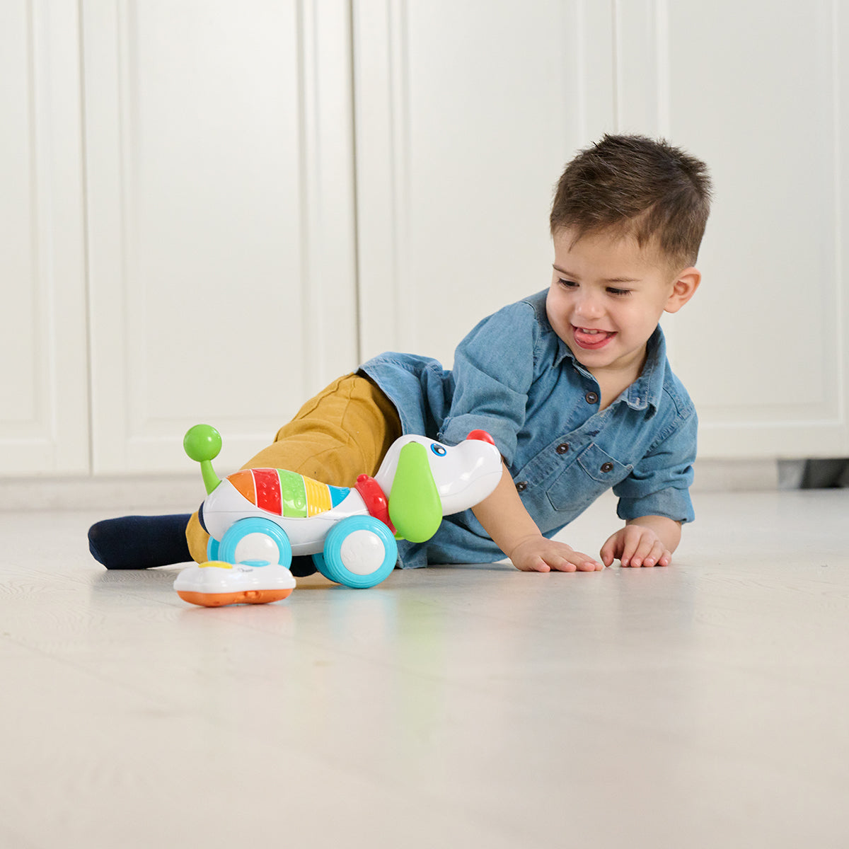 כלב אלקטרוני עם שלט צ'יקו צבעוני | Chicco Toy DogRemi RC Colorful