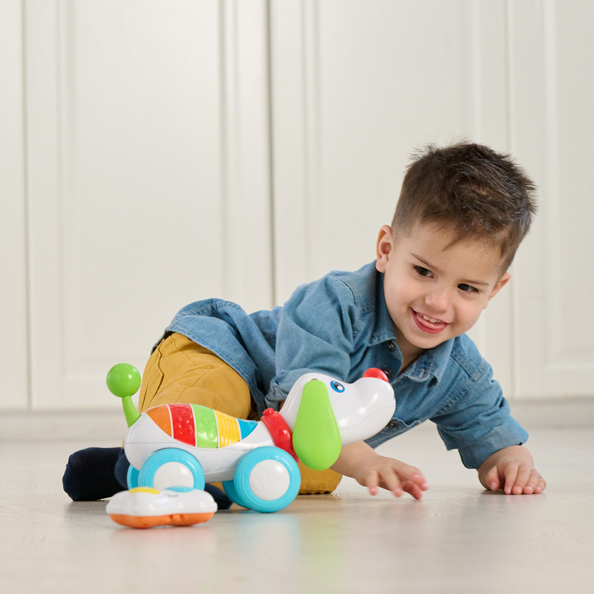 כלב אלקטרוני עם שלט צ'יקו צבעוני | Chicco Toy DogRemi RC Colorful