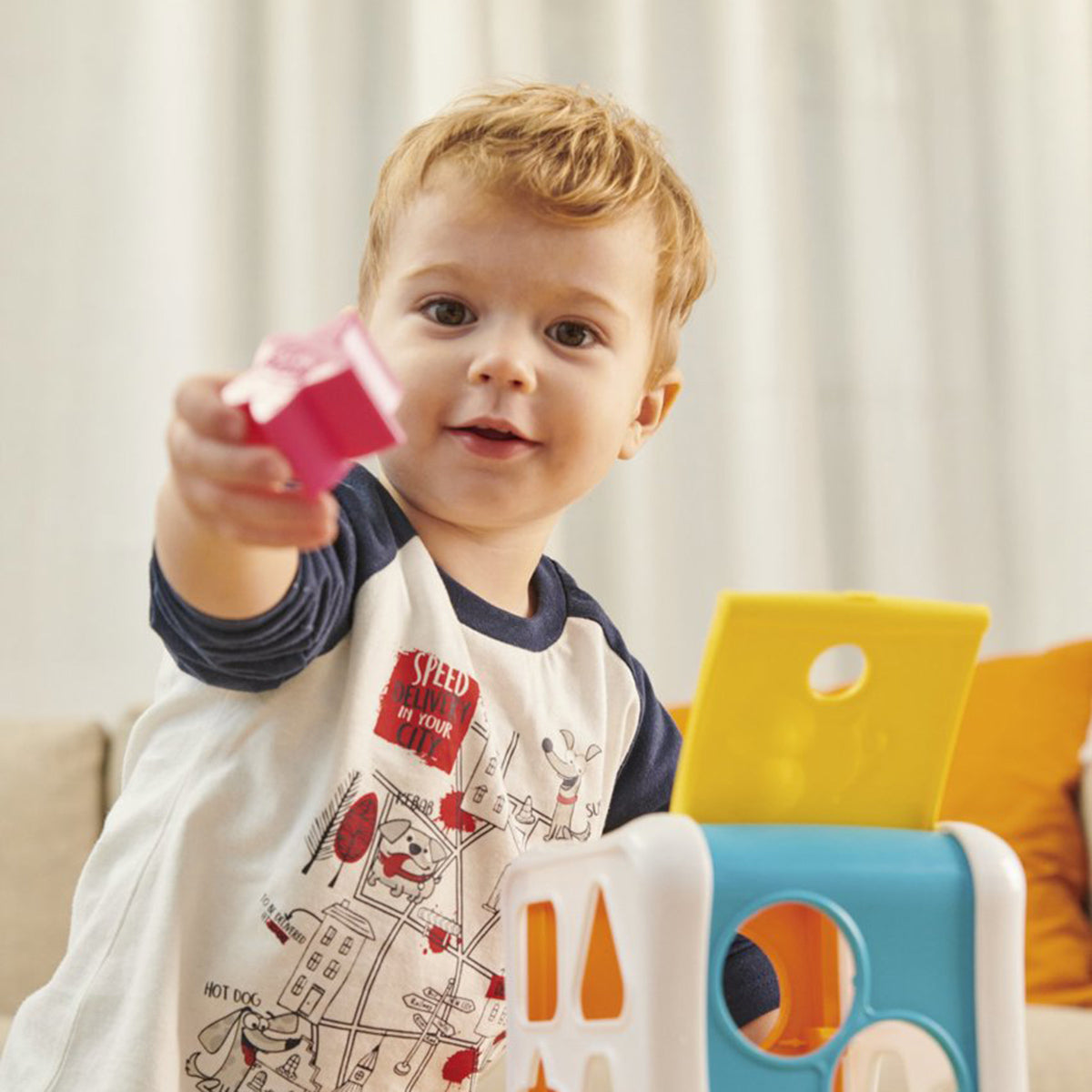 קוביית משחק 2 ב- 1 צ'יקו | Chicco Toy 2IN1 Sort And Beat Cube