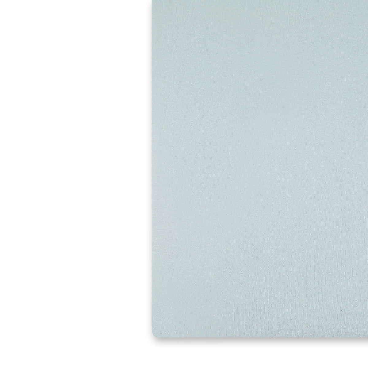 סדין ג’רסי רקום לעריסה מיננה תכלת | Minene Light Blue