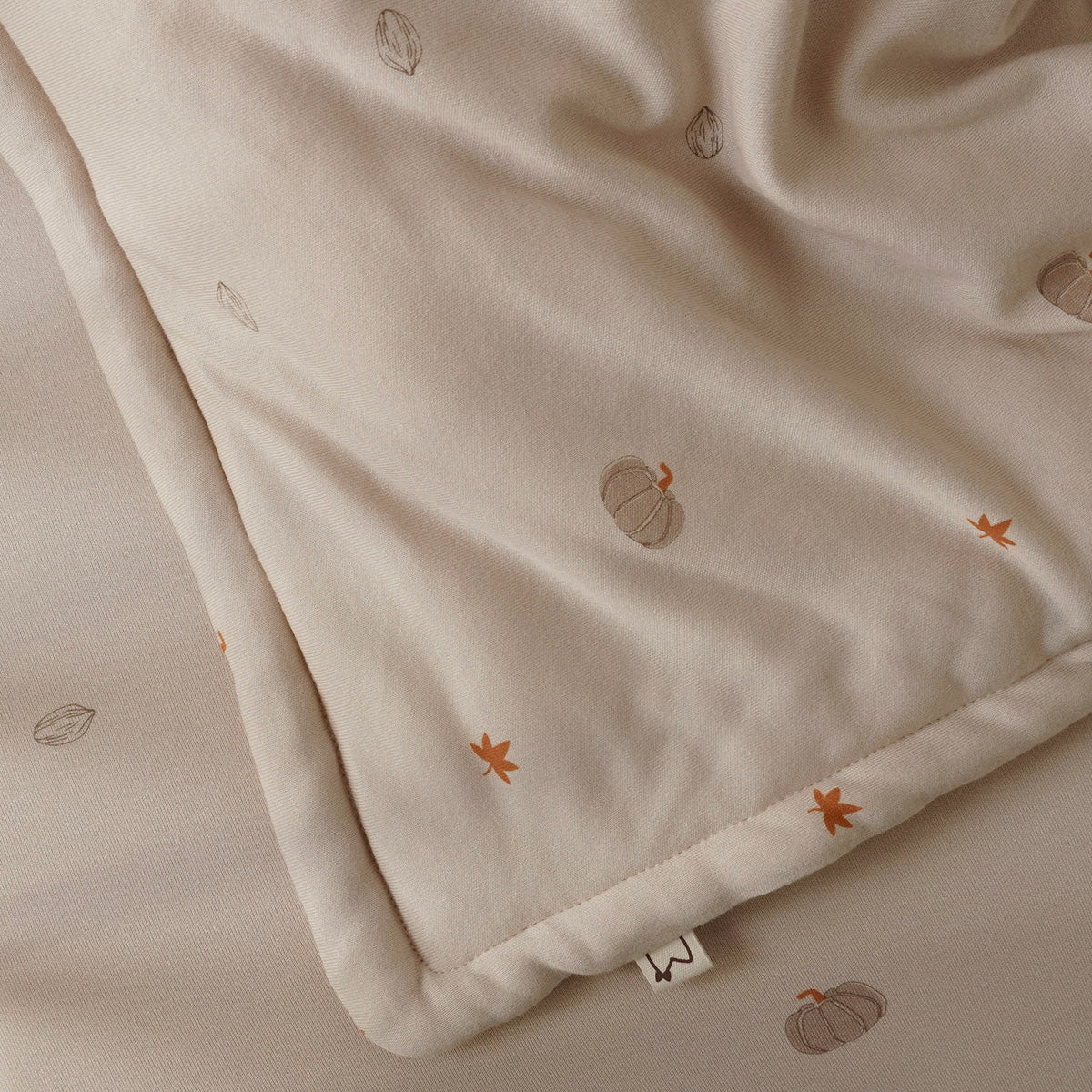 שמיכת מילוי S אולימולי ליין דלעת | Olimoli Pumpkin Mood filled Blanket 80X80 cm