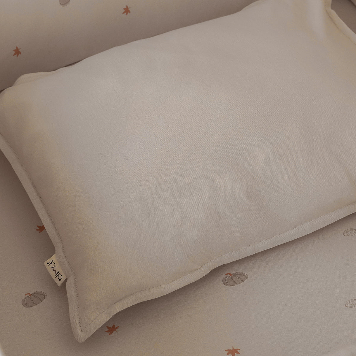 ציפית לכרית אולימולי ליין דלעת 34X44 ס"מ שקד | Olimoli Pumpkin Mood Pillow Cover Almond Milk