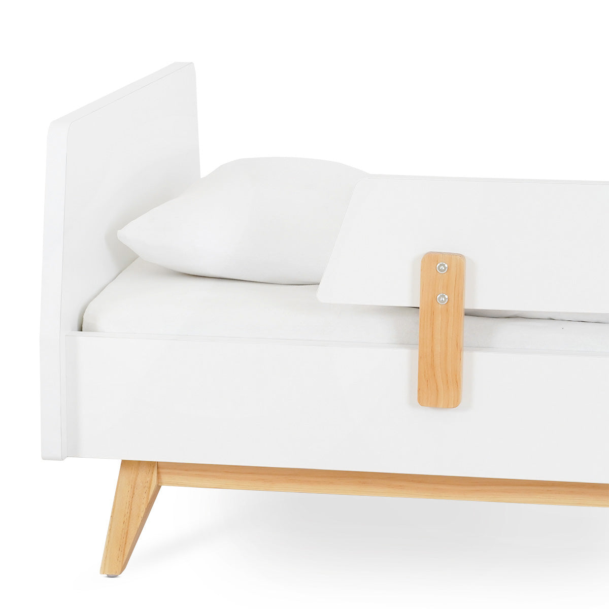 מיטת מעבר דייניז קרוליין לבן/עץ – Dainy's Caroline Toddler Bed White/Wood 130×70 cm