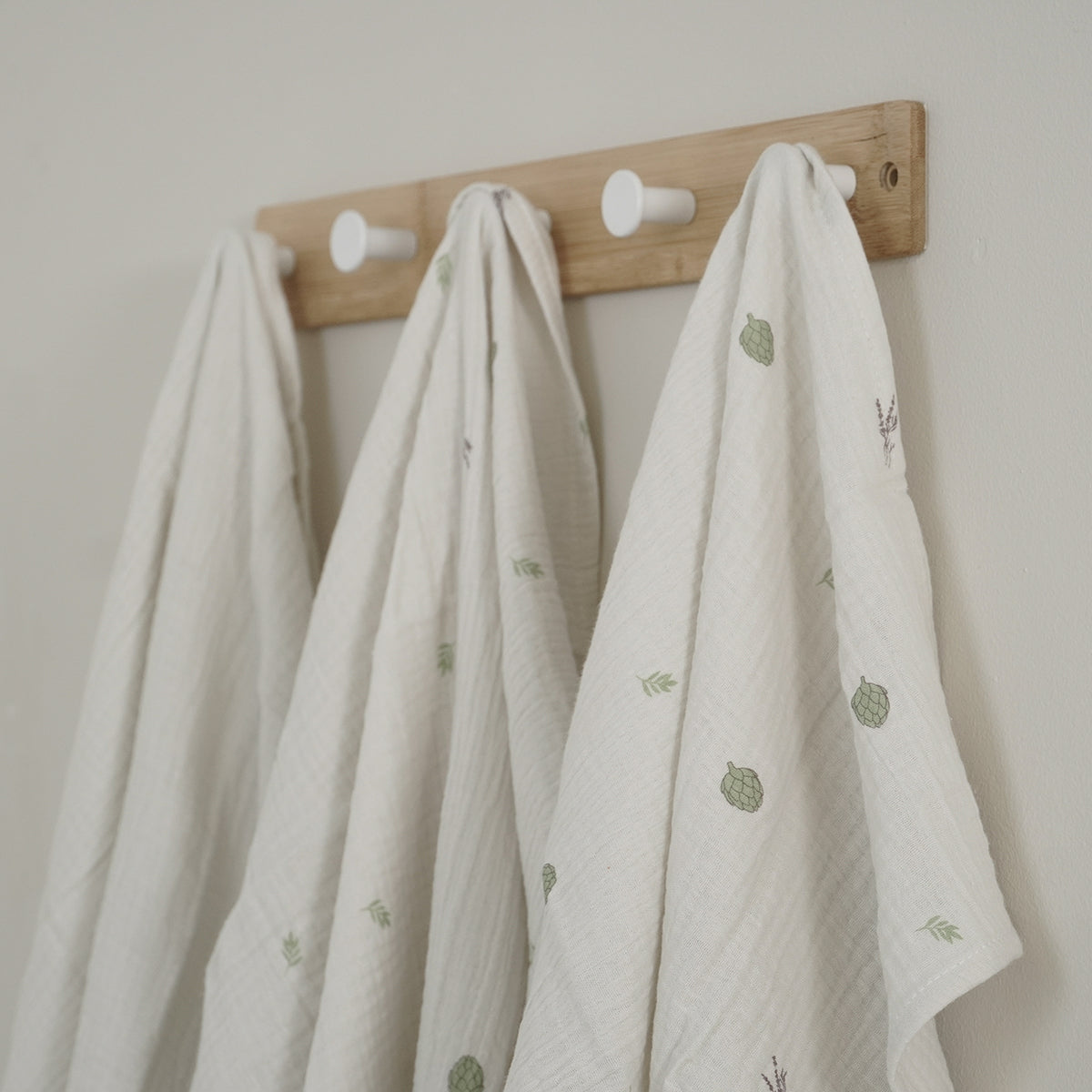 חיתול S טטרה אולימולי ליין ארטישוק | Olimoli Artichoke Small Swaddle 60X60 cm
