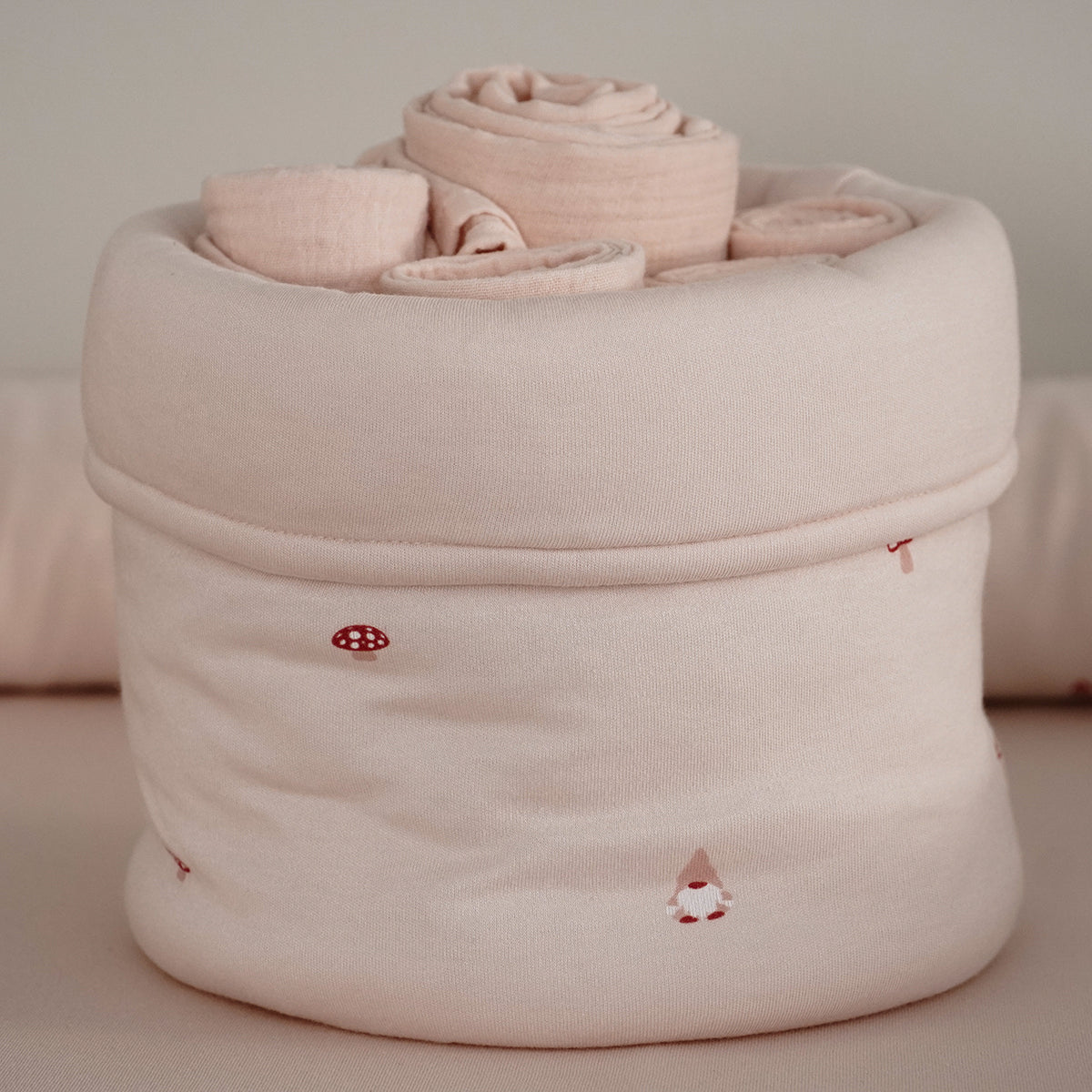 סל אחסון S אולימולי ליין גמד ישנוני | Olimoli Sleepy Gnome Small Basket
