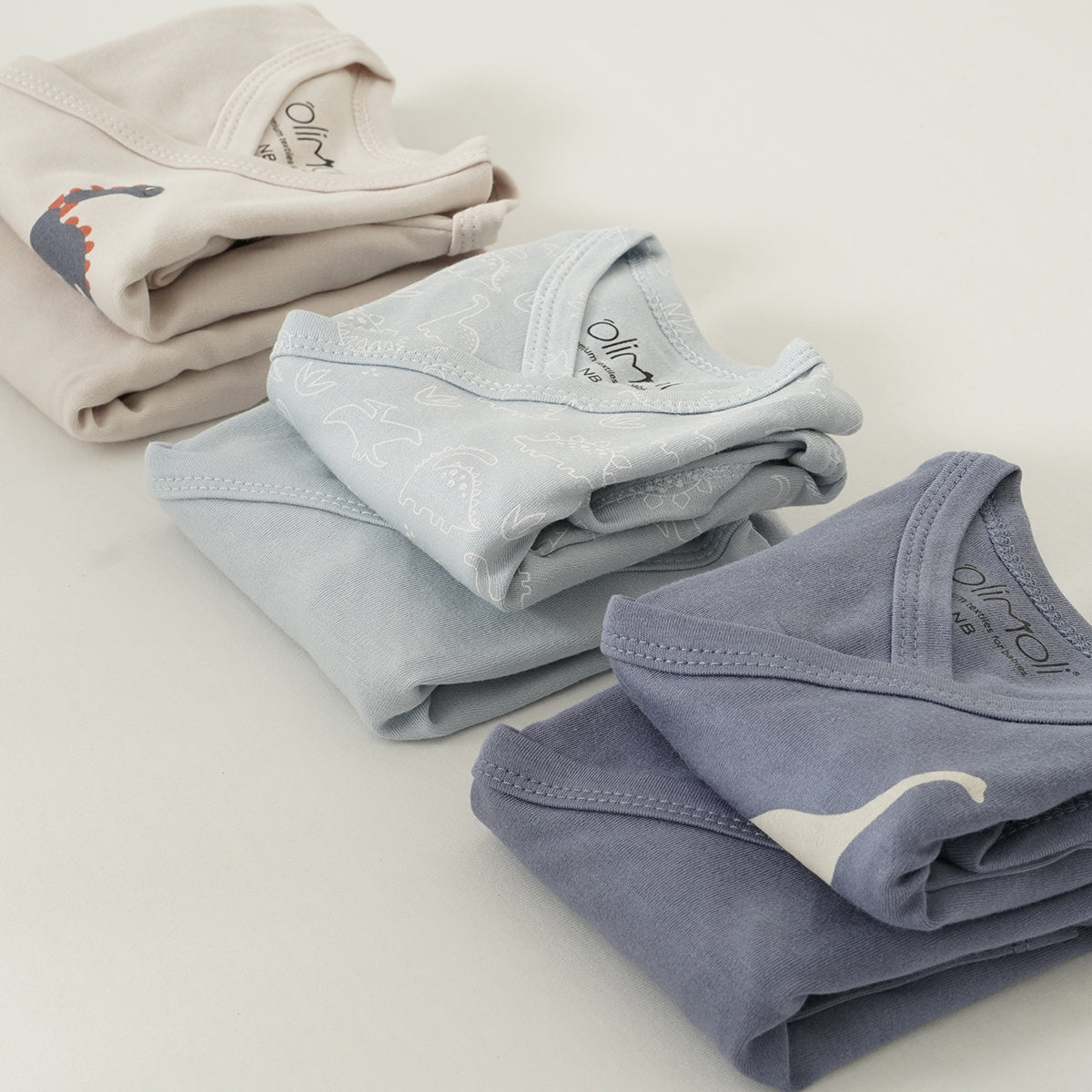מארז שלישיית בגדי גוף אולימולי חלק בנים NB | Olimoli Baby Body Suit 3 PCS