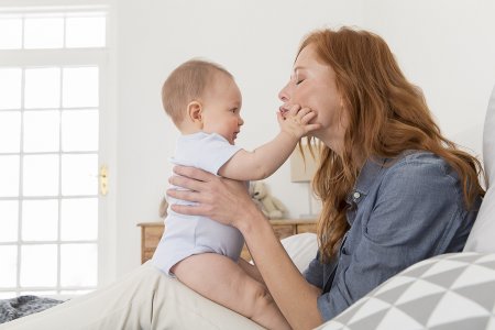 8 סיבות למה תינוקך אוהב אותך