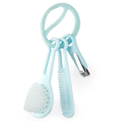 סט מברשת, מסרק וקוצץ ציפורניים – Flawless™ Comb, Brush & Nail Clipper