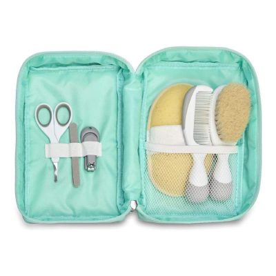 סט טיפוח לתינוק עם תיק לטיולים 6 ב-1 – Baby Travel Set 6in1